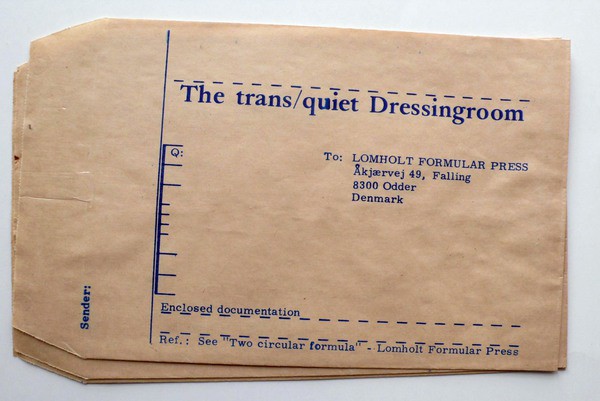 M 1978 00 00 template the trans quiet dressingroom 001